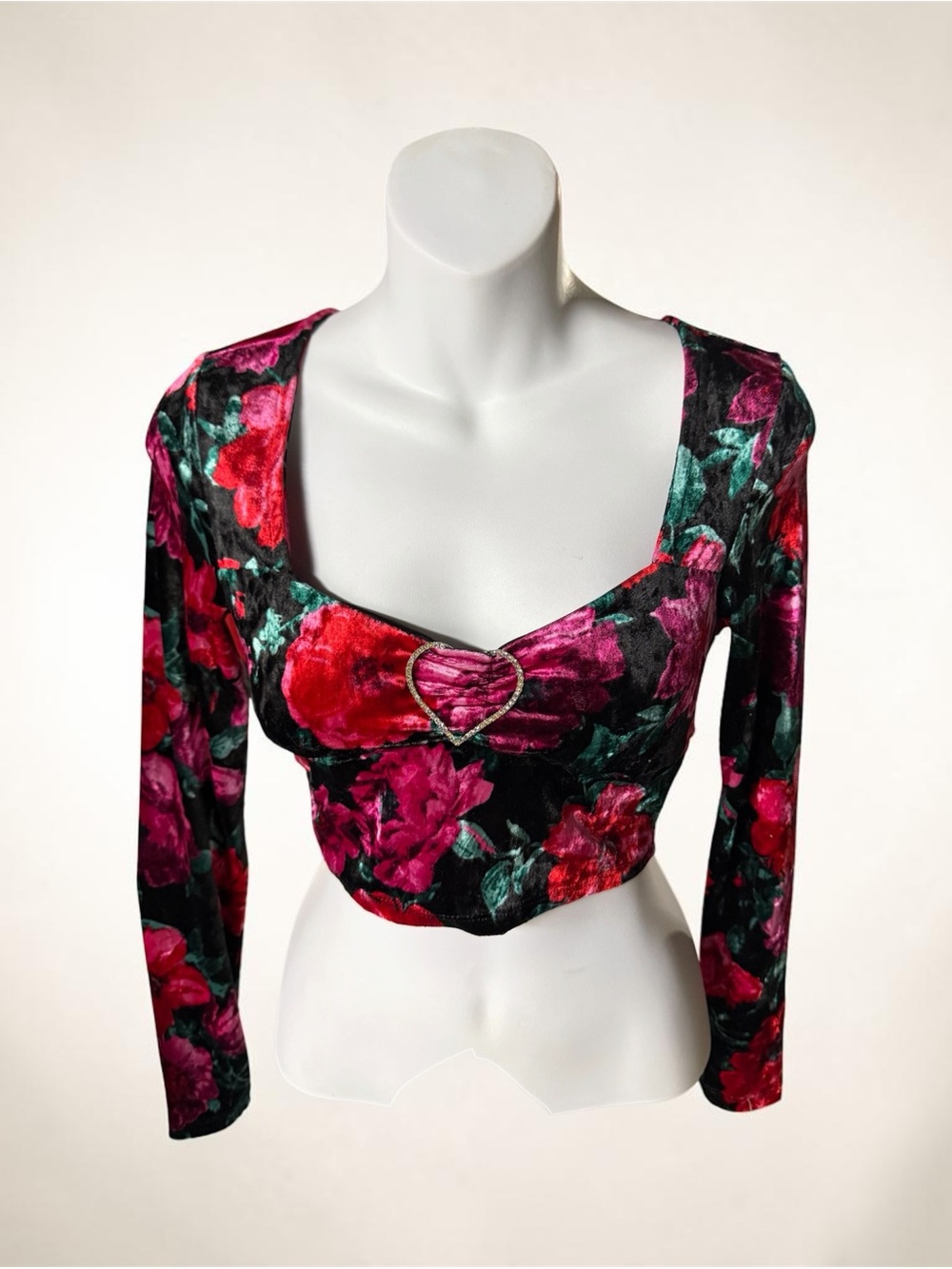 Floral Velvet Heart-Accent Long Sleeve Crop Top - Pink/Red